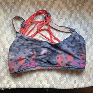LuluLemon Free to be Wild bra